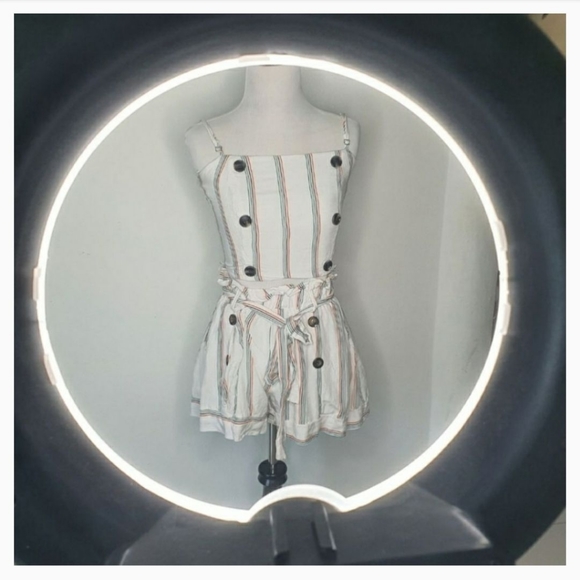 White Multi Stripes Top & Paper Bag Shorts Set - Picture 5 of 15